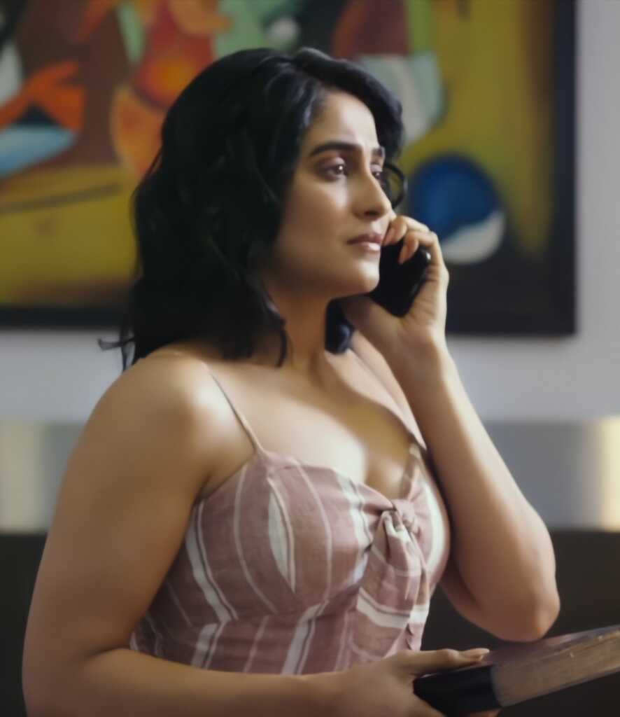 Regina Cassandra Gorgeous Images