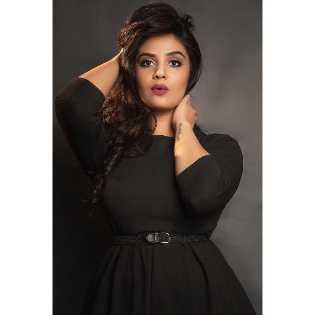 SreeMukhi Black Dress Stills
