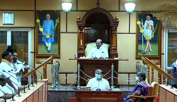 పుదుచ్చేరి : విశ్వాస పరీక్షలో విఫలమైన కాంగ్రెస్…. సీఎం రాజీనామా ?