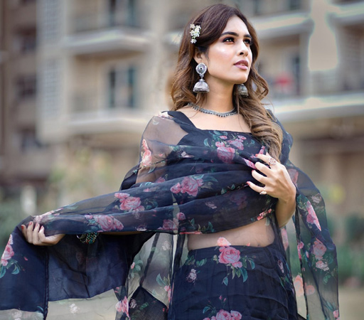 Neha Malik Amazing Looks