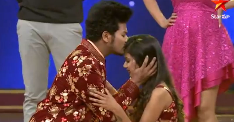 చాన్స్ దొరికింది కదా అని పెట్టేశాడట.. అరియానాను వదలని అవినాష్