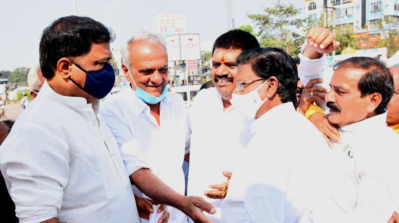 హాట్ టాపిక్ గా మారిన గంటా, అవంతి శ్రీనివాస రావుల కలయిక !