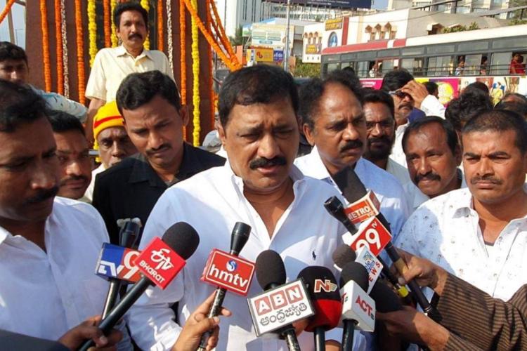 విశాఖ ఉక్కు పాపం టీడీపీ మెడకు చుట్టిన గంటా..!