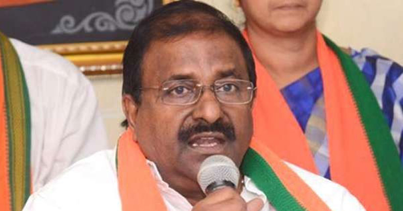 సోము వీర్రాజు ఒట్టి చేతుల్తో వస్తే సీన్ మారిపోతుంది 