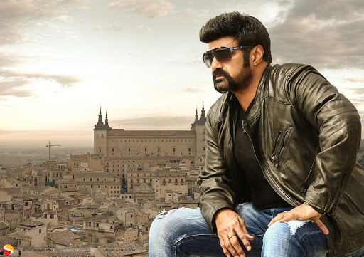 బాలకృష్ణ క్రేజ్ ఏంటో .. యంగ్ హీరోలకే పిచ్చెక్కిపోతోంది..!