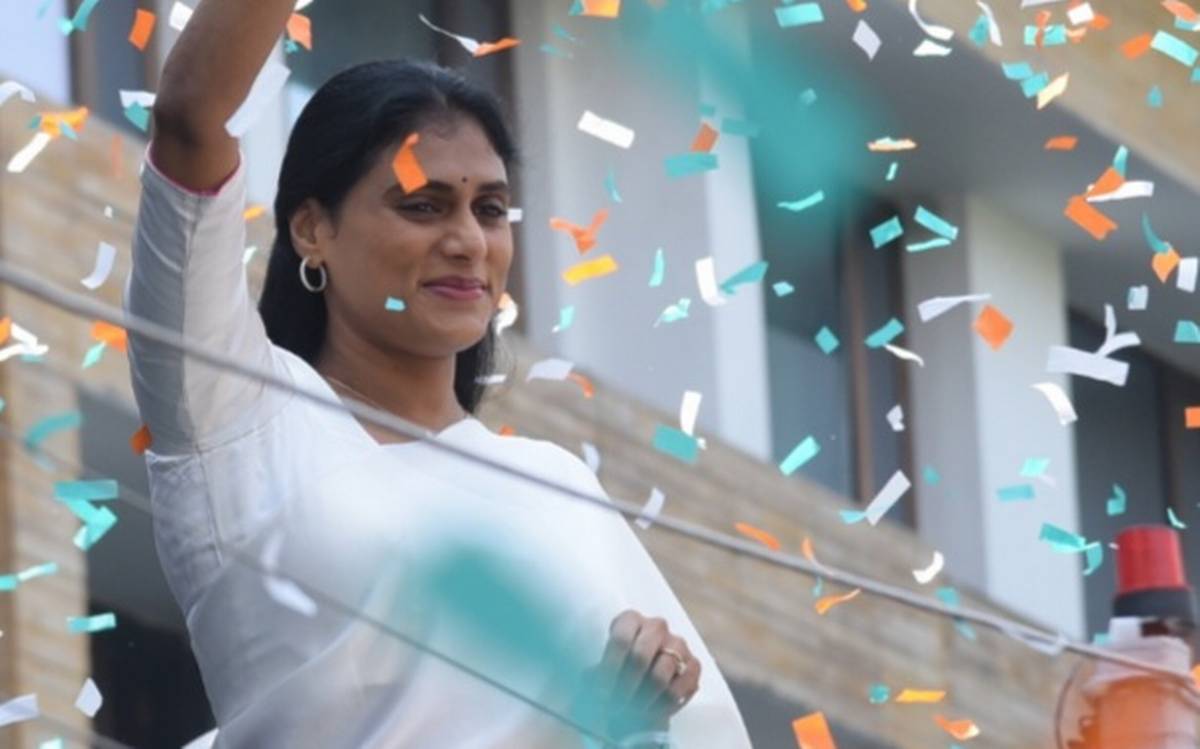 జయలలిత లోటును షర్మిల తీరుస్తుందా..? ఒకే ఒక్కమాటతో సీఎం పదవి ఖాయమా ..?