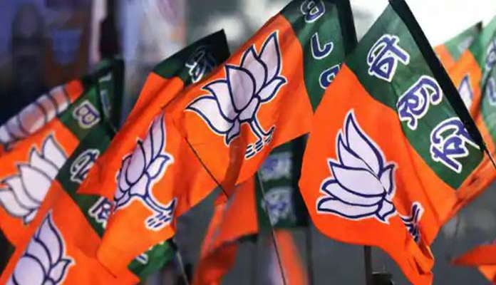 స్వీయ సమాధిని తవ్వుకుంటున్న బీజేపీ