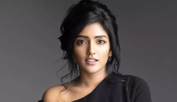 ఈ చిన్న హీరోయిన్ ఆ పెద్ద ఆ దర్శకుడికి నో చెప్పిందట