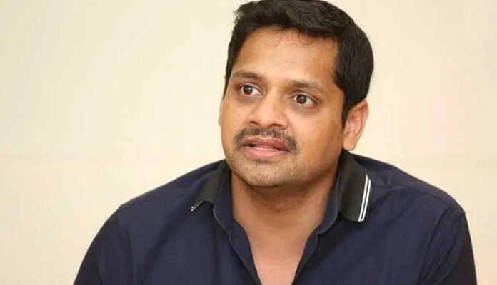 Jaathiratnalu shock to Bunny Vas