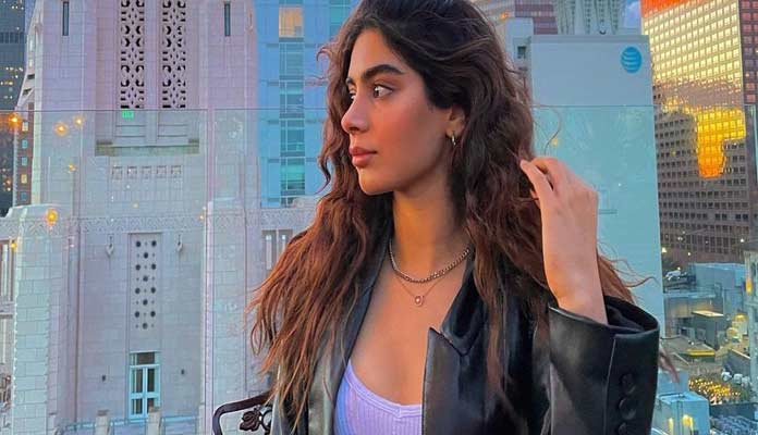 శ్రీదేవి రెండో కూతురు హడలెత్తిస్తోంది
