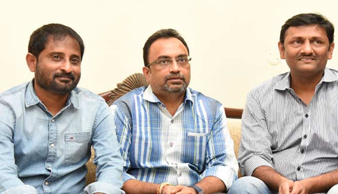 మైత్రీ నిర్మాతలకు ఇంత కోపం ఎందుకు వచ్చిందో ?