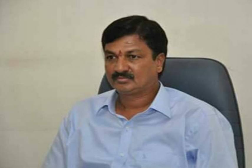 సెక్స్ టేప్ వివాదం .. మంత్రి పదవికి రాజీనామా