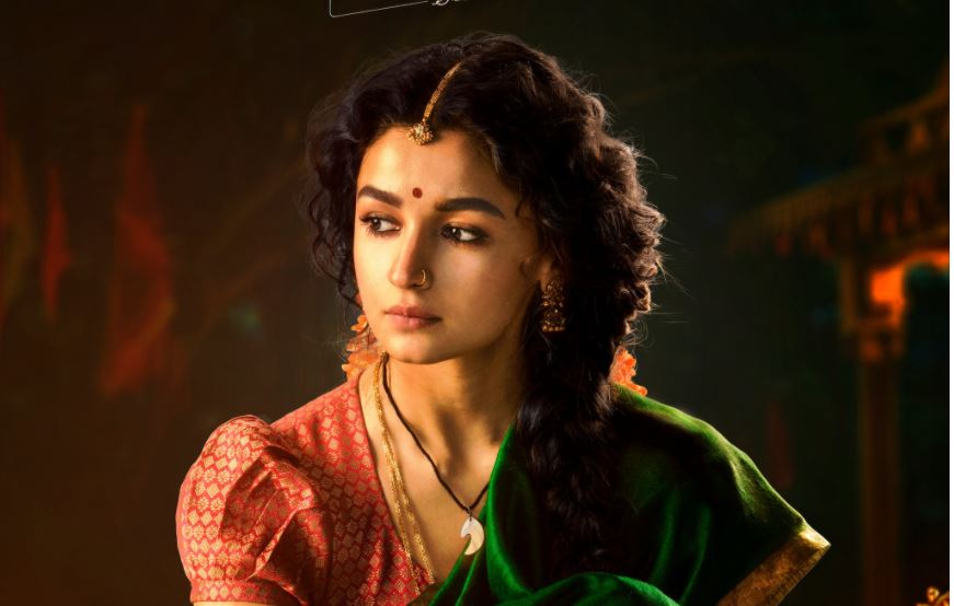 ఆర్ఆర్ఆర్..సీతగా ఆలియా భట్ ఫ‌స్ట్ లుక్ విడుద‌ల‌