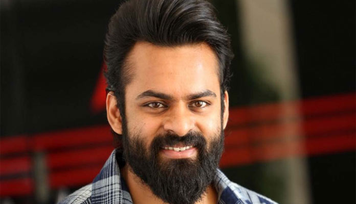 మెగా హీరో జనాల మీద ఎంత పెద్ద సెటైర్ వేశాడు !