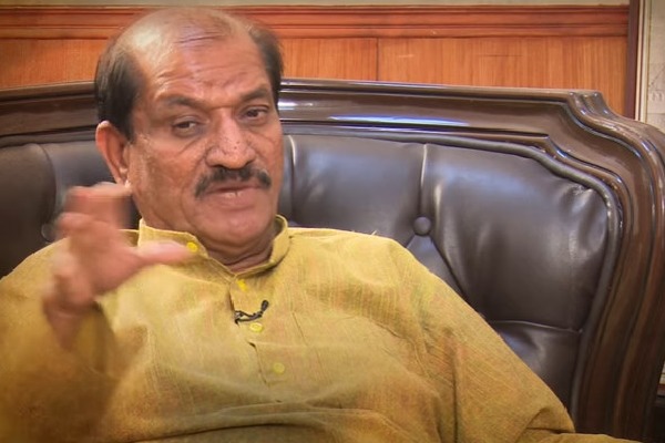 తిరుపతి బై పోల్ : బీజేపీ అభ్యర్థి ఈయనేనా..పవన్ ఆ కారణంతోనే పోటీ నుండి..?