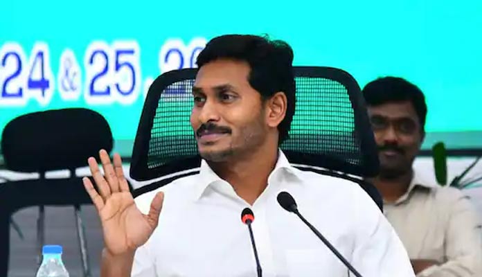 వైఎస్ జగన్ దయతోనే టీడీపీ అధినేత చంద్రబాబు ఉనికి.!