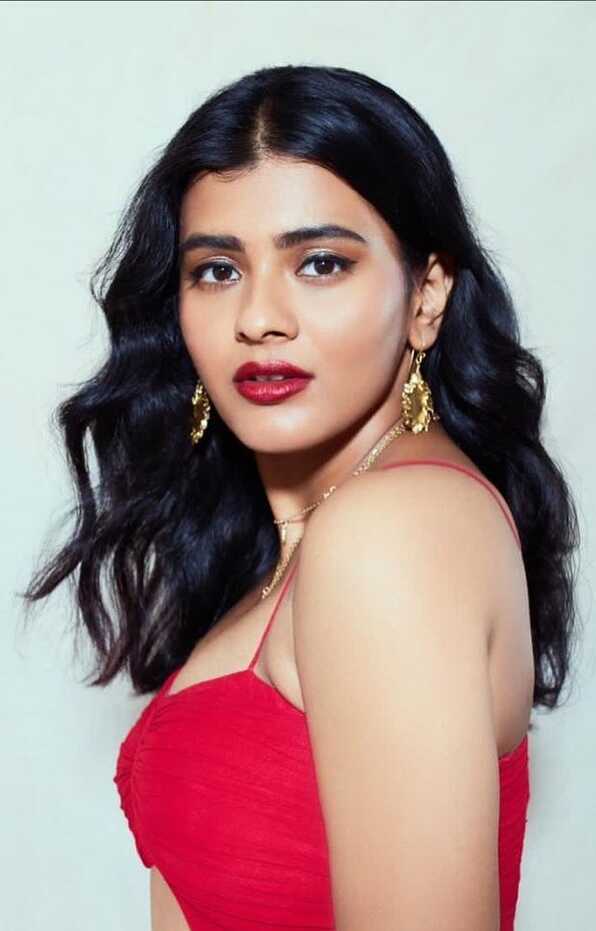 Hebah Patel