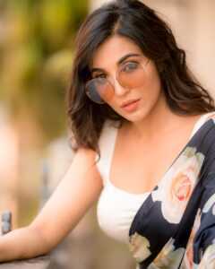 Paravati Nair Latest Sexy Stills