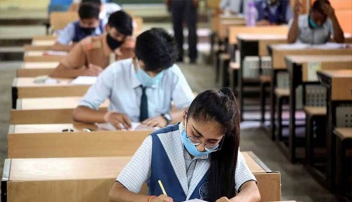 పరీక్షల్లేవ్.. కానీ, విద్యార్థులకు అగ్ని పరీక్షే.!