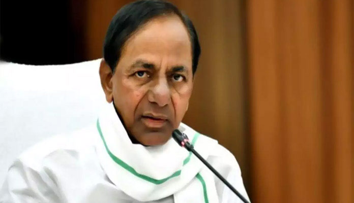 కేసీఆర్ పెద్ద మనసు: ప్రైవేటు స్కూళ్ళ టీచర్లకు ఊరట.. విద్యార్థులకేదీ.?