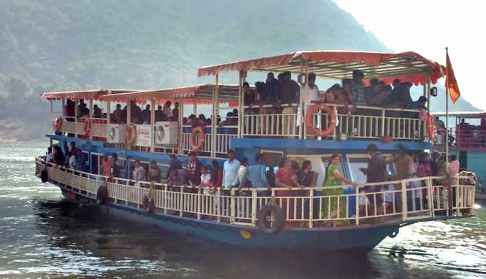 పాపికొండల్లో మళ్ళీ పర్యాటకం.. ప్రాణాలకు భరోసా వుందా.?