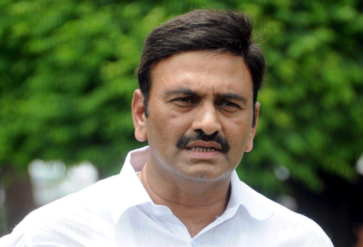 RRR: జగన్ బెయిల్ రద్దు కోరుతూ రఘురామ పిటిషన్.. ఏం జరుగుతుందబ్బా.?