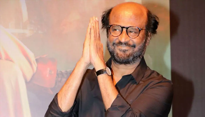 రజినీకి దాదా సాహెబ్ అవార్డ్.. విమర్శలు, గోడవలు