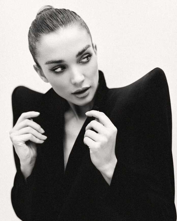 Amy Jackson New pics