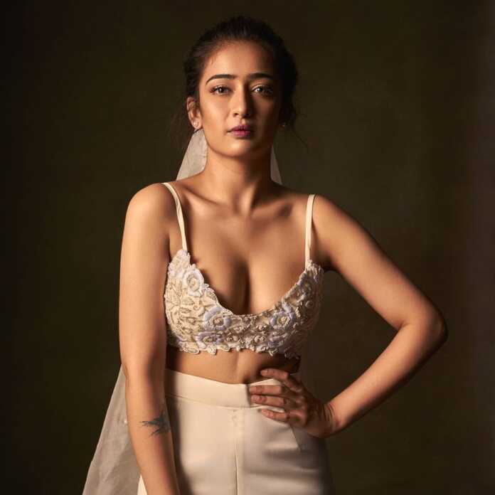 Akshara Haasan