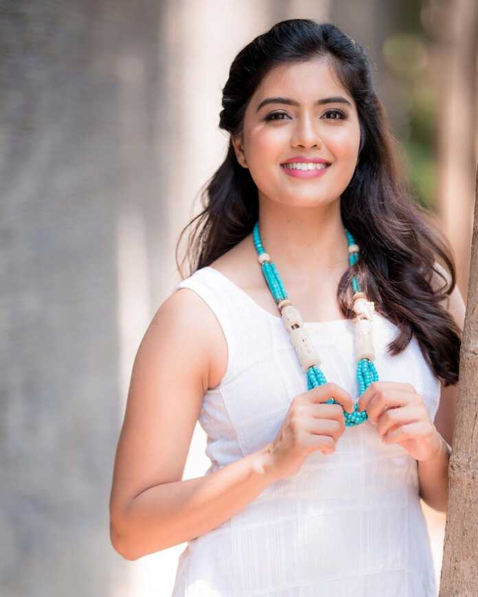 Amritha Aiyer Latest Pics