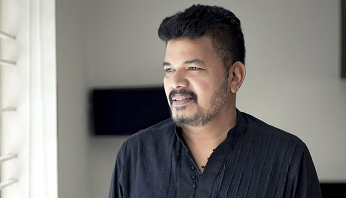 శంకర్ మీద ఇంత పగబట్టారు ఎందుకో..