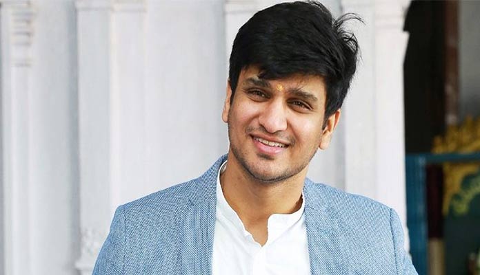 సహాయం చేయడానికి రోడ్డు మీదుకొచ్చిన హీరోకి తిప్పలు