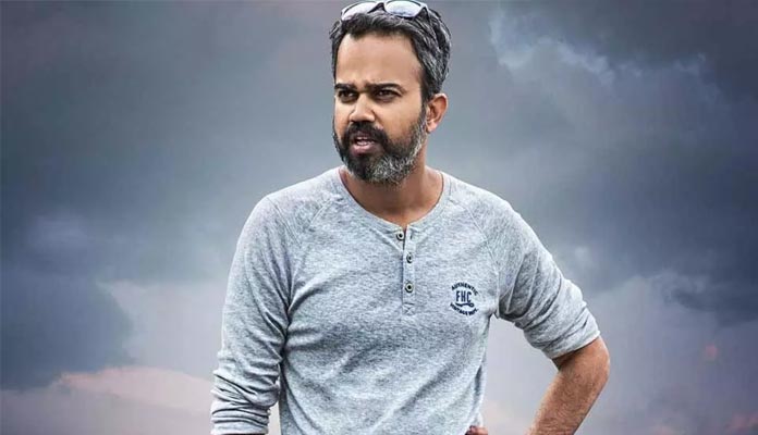 10 కోట్లతో సర్దుకుంటున్న ప్రశాంత్ నీల్