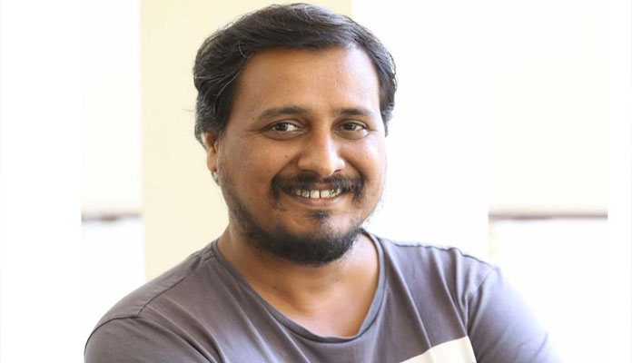 Venu Sriram finds new way 