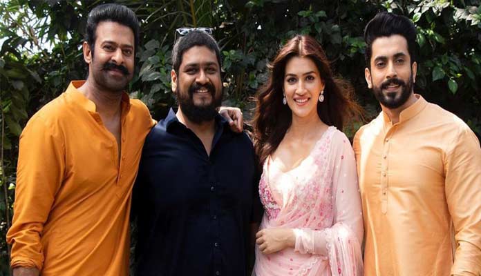 ‘ఆదిపురుష్’ టీమ్ మొత్తానికి వ్యాక్సినేషన్ ఫస్ట్ డోస్