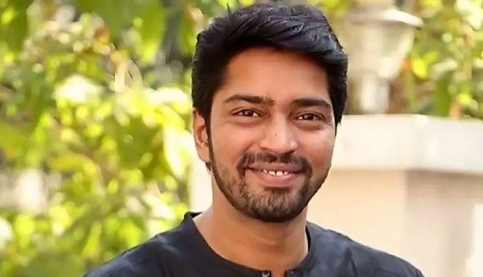 ఒక జేబులో డబ్బు, ఇంకో జేబులో మందు..ఇది అల్లరి నరేష్ కథ