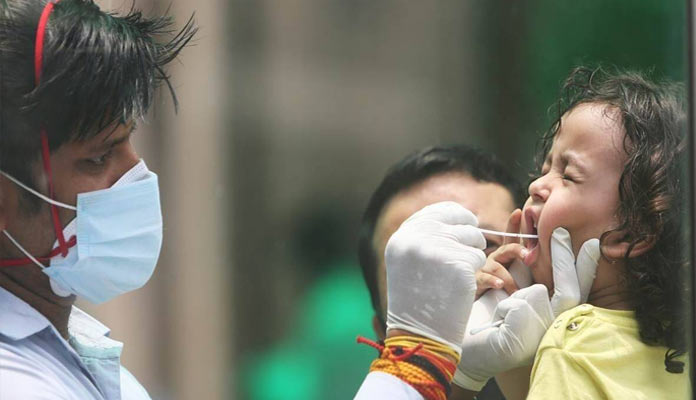 పరీక్షలు నిర్వహిస్తే కరోనా వస్తుంది.. స్కూళ్ళు తెరిస్తే కరోనా రాదా.?