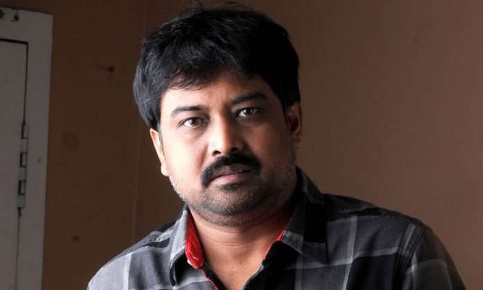 ‘లింగుస్వామిపై నిర్మాత ఫిర్యాదు..’ రామ్ తో సినిమా పరిస్థితేంటో..?