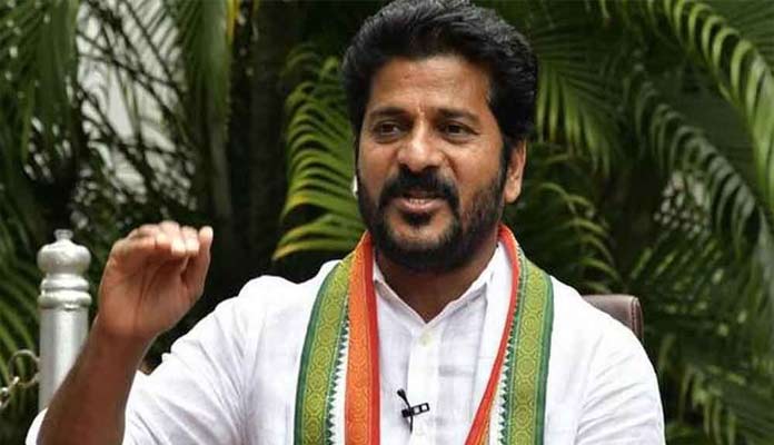 పాపం రేవంత్ రెడ్డి.. ఈ కష్టం ఇంకెన్నాళ్ళు.?