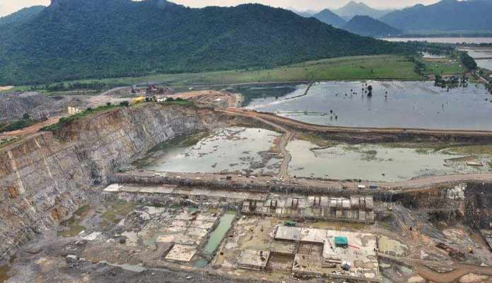 రాష్ట్రం కేంద్రాన్ని అడుక్కోవాల్సిన దుస్థితి ఎందుకు వచ్చింది.?