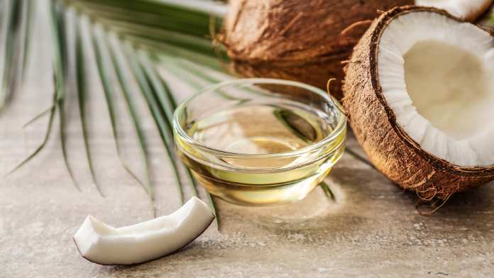 Coconut Oil: వంటకాల్లో కొబ్బరినూనె ఉపయోగిస్తే లాభాలు ఇవే..!