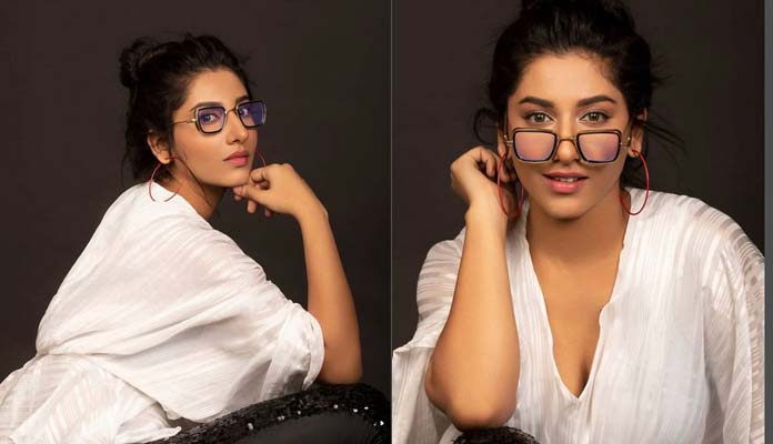 Vishnupriya New Stills