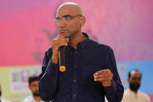 రాజకీయాల్లోకి ఐపీఎస్ అధికారులు.. కొత్తేం కాదు కదా.!