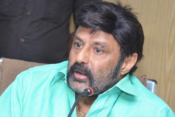 ఎన్టీయార్ స్థాయిని తగ్గించేస్తోన్న బాలయ్య.!