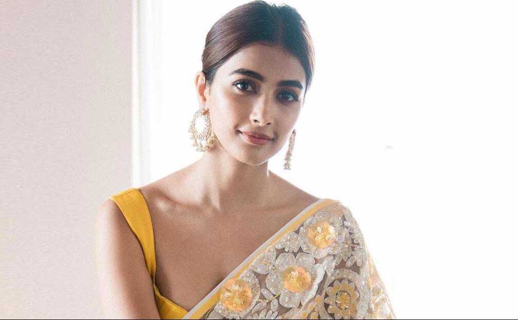 పూజా హెగ్డే డైరీలో ‘రాధేశ్యామ్’ డిలీట్… ‘బీస్ట్’ ఎంటర్ !