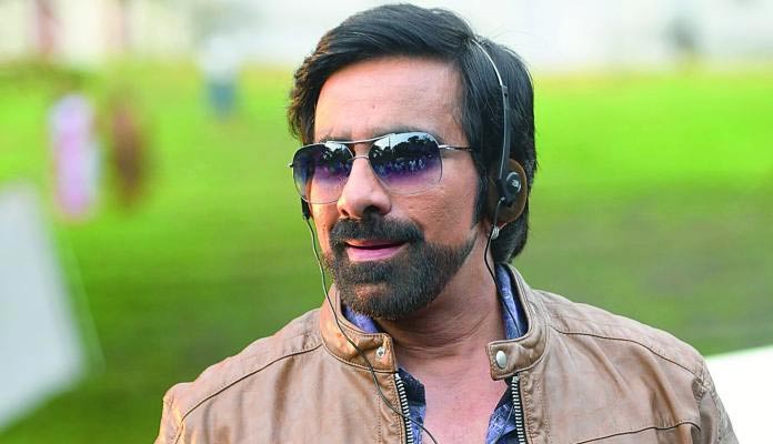 రవితేజ సినిమాకు ఇన్ని అడ్డంకులు ఎందుకు ?