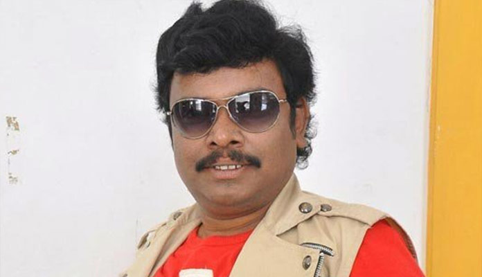 హీరోగా ఐదు సినిమాలు చేస్తున్న సంపూర్ణేష్ బాబు