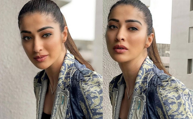 Rai Lakshmi Latest Insta Photos