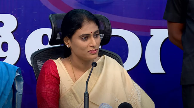 కేటీఆర్ తెలియదు… కేసీఆర్ కొడుకు అయితే తెలుసు : వైఎస్‌ షర్మిల