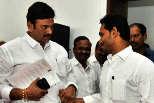 వైసీపీ వర్సెస్ రఘురామ: ఇంతకీ గెలిచేదెవరు.?